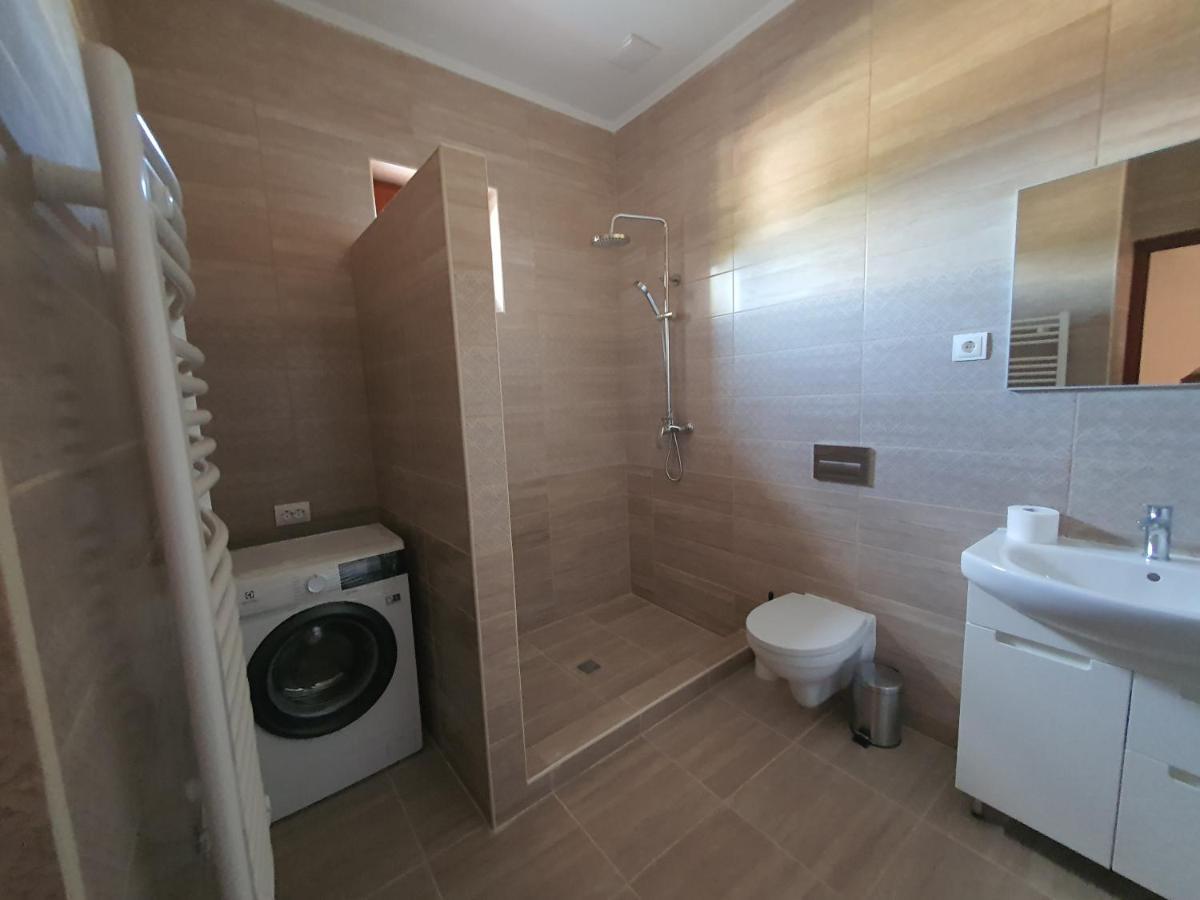 Bereg-Travel Hotel Luaran gambar