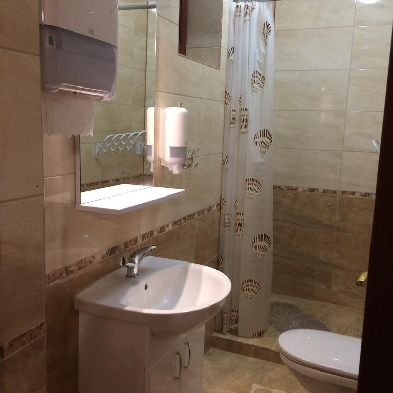 Bereg-Travel Hotel Luaran gambar